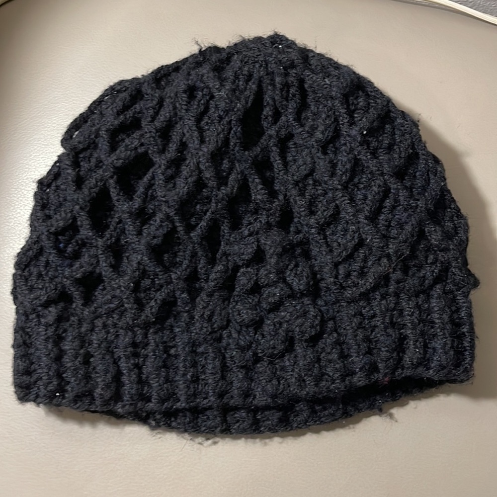Black crotchet beenie